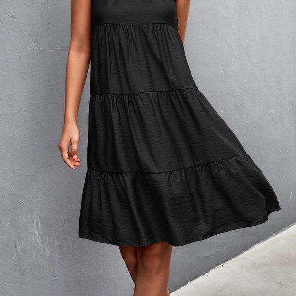 Grecian Tiered Sleeveless Dress - Picture 4 of 7